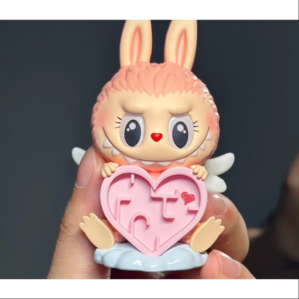 Finding Mokoko Figurine - Heart Maze (THIS IS THE SECRET)